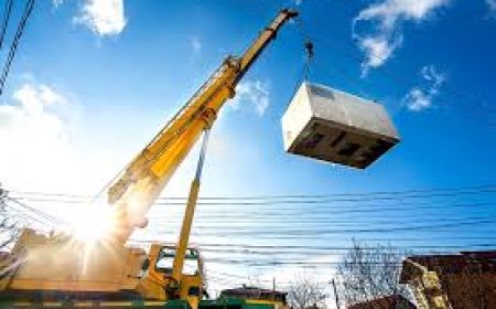 Why Professional Rigging is Essential for Heavy Equipment Handling