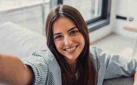 Take the First Step Toward Smile Confidence in Stroud