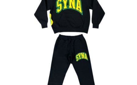 Styling the Classic Syna World Tracksuit Right