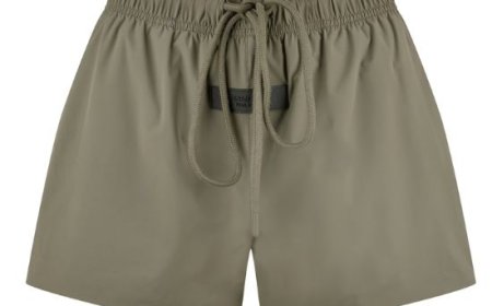 Essentials shorts: Everyday comfort with elevated style